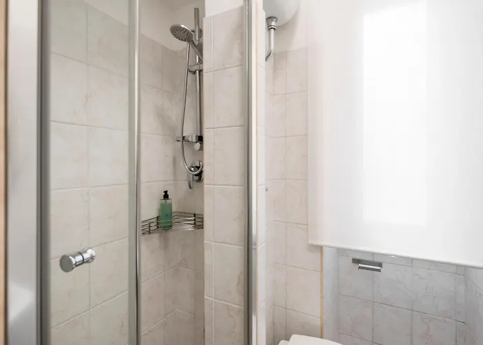 White Flat San Lorenzo Daire Roma