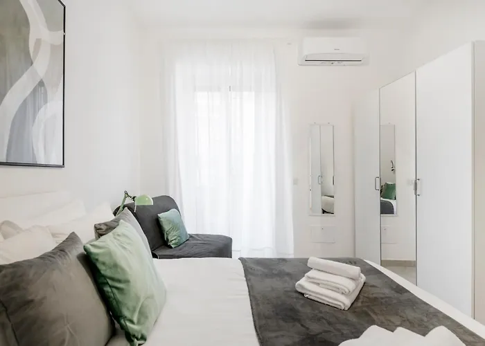 Daire White Flat San Lorenzo
